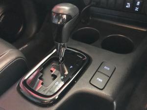 Toyota Hilux 2.8GD-6 double cab 4x4 Legend auto - Image 13