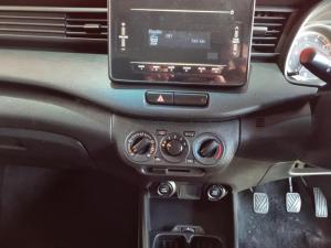 Toyota Rumion 1.5 SX manual - Image 23