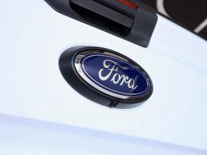 Ford Ranger 2.0 SiT SuperCab XLT - Image 32