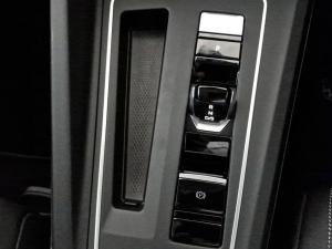 Volkswagen Golf 1.4TSI Life - Image 10