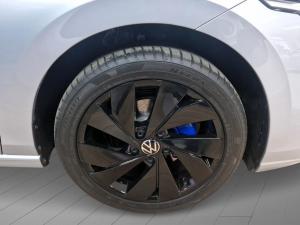 Volkswagen Golf 1.4TSI Life - Image 11