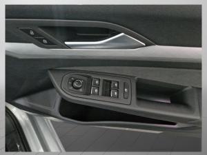 Volkswagen Golf 1.4TSI Life - Image 12