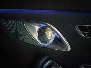 Mercedes-Benz S-Class S600 - Image 23