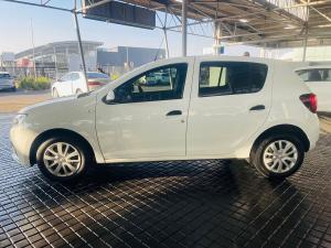 Renault Sandero 66kW turbo Expression (aircon) - Image 4
