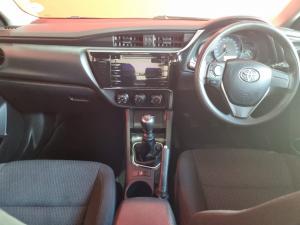 Toyota Corolla Quest 1.8 Plus manual - Image 9
