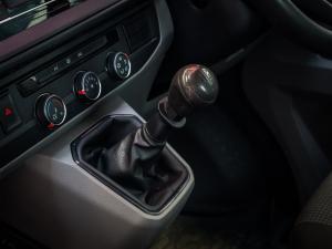 Volkswagen Transporter 2.0TDI single cab - Image 10