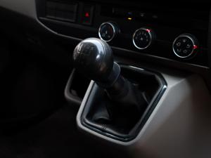 Volkswagen Transporter 2.0TDI single cab - Image 11