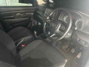 Toyota Rumion 1.5 SX manual - Image 9