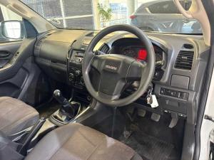 Isuzu D-Max 250 double cab Hi-Ride - Image 12