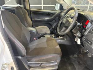 Isuzu D-Max 250 double cab Hi-Ride - Image 13