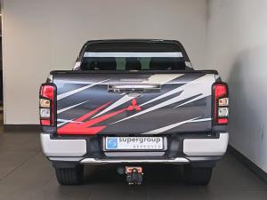 Mitsubishi Triton 2.4DI-D double cab auto - Image 10