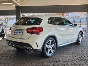Mercedes-Benz GLA GLA200 - Image 7