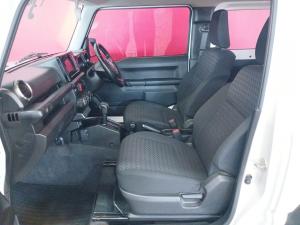 Suzuki Jimny 1.5 GL AllGrip 3-door auto - Image 9