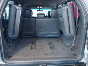 Toyota Land Cruiser Prado 4.0 VX - Image 23