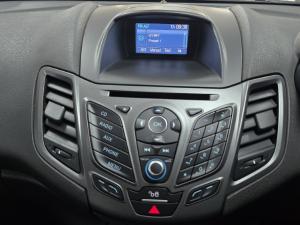 Ford Fiesta 5-door 1.0T Ambiente - Image 4