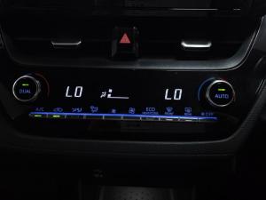 Toyota Corolla Cross 1.8 GR-Sport - Image 9