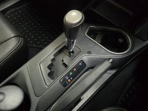 Toyota RAV4 2.0 GX auto - Image 10