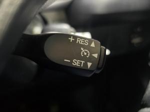 Toyota RAV4 2.0 GX auto - Image 9