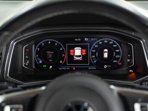 Volkswagen T-Roc 2.0TSI 140kW 4Motion R-Line - Image 15