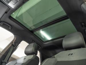 Volkswagen T-Roc 2.0TSI 140kW 4Motion R-Line - Image 26