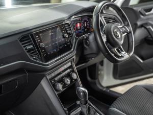 Volkswagen T-Roc 2.0TSI 140kW 4Motion R-Line - Image 35