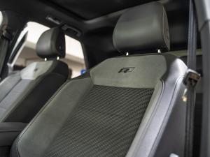 Volkswagen T-Roc 2.0TSI 140kW 4Motion R-Line - Image 36