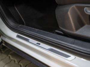 Volkswagen T-Roc 2.0TSI 140kW 4Motion R-Line - Image 40