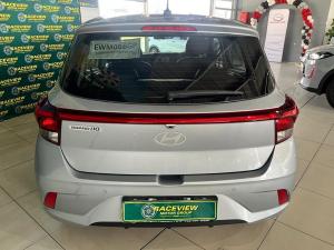 Hyundai Grand i10 1.0 Premium hatch - Image 2
