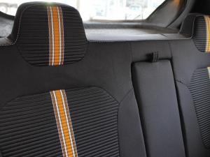 Renault Kwid 1.0 Climber auto - Image 15