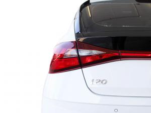 Hyundai i20 1.2 Motion - Image 12