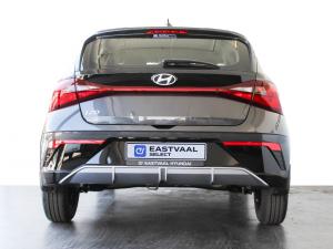 Hyundai i20 1.2 Premium - Image 5