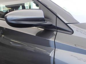 Hyundai i20 1.2 Premium - Image 8