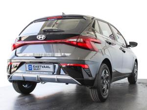 Hyundai i20 1.2 Premium - Image 9