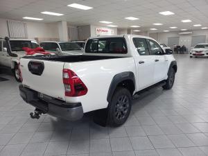 Toyota Hilux 2.8GD-6 double cab 4x4 Legend (de-spec 21) - Image 2