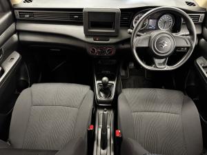 Suzuki Ertiga 1.5 GA - Image 6