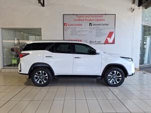 Toyota Fortuner 2.4GD-6 4x4 - Image 3