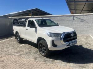 Toyota Hilux 2.4GD-6 single cab 4x4 Raider manual - Image 1