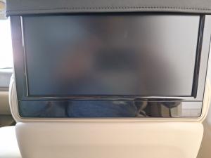 Toyota Land Cruiser 200 4.5D-4D V8 VX-R - Image 12