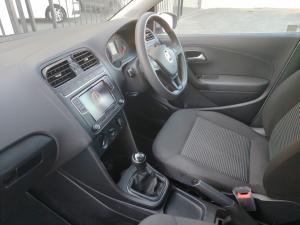 Volkswagen Polo Vivo hatch 1.4 Comfortline - Image 7