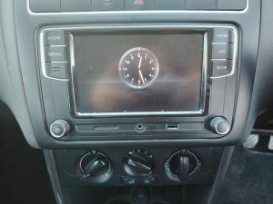 Volkswagen Polo Vivo hatch 1.4 Comfortline - Image 13