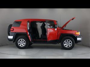 Toyota FJ Cruiser FJ Cruiser - Image 15