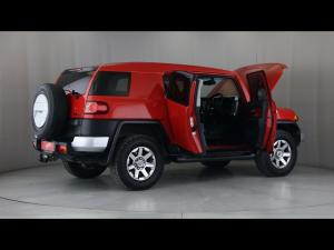 Toyota FJ Cruiser FJ Cruiser - Image 16