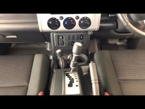 Toyota FJ Cruiser FJ Cruiser - Image 28