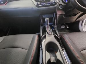 Toyota Corolla Cross 1.8 GR-Sport - Image 11