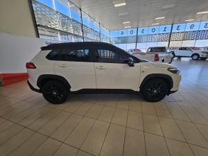 Toyota Corolla Cross 1.8 GR-Sport - Image 3