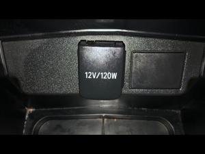 Toyota Corolla Cross 1.8 Hybrid XS - Image 29