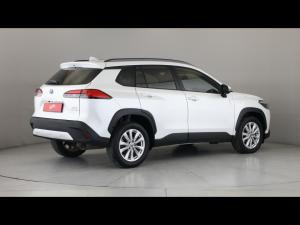 Toyota Corolla Cross 1.8 Hybrid XS - Image 2