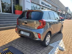 Kia Picanto 1.0 Street auto - Image 2