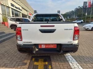 Toyota Hilux 2.4GD-6 double cab 4x4 Raider auto - Image 5