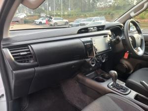 Toyota Hilux 2.4GD-6 double cab 4x4 Raider auto - Image 7